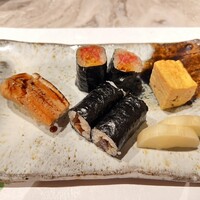 一㐂 - 
