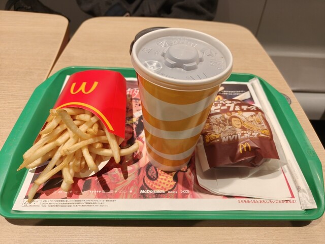 大セール エラー faded きまぐれの女神 マクドナルド 限定 セット 比較付 開封！】マクドナルド×エヴァンゲリオンのフィギュアは想像以上に大満足