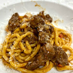 セソンローゼ イタリアワイン イタリア郷土料理 - 赤城牛のラグーソースパスタ