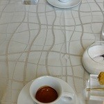 クイントカント - エスプレッソ　ダブルと寝具つ