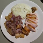 KISSA SPECIAL STARlims - 阿岸の七面鳥　もも肉と胸肉のグリル　　今回は少し多めに盛合せしてくれたそうです、感謝！