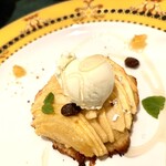 SALONE 2007 - ⑧りんごのタルトやピューレ､ゴルゴンゾーラのジェラートが絶妙に美味しい｡