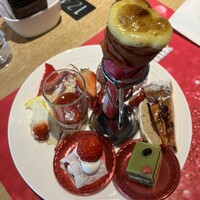 フォルク キッチン オールデイダイニング  - 