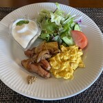 エルブルズ - 朝ごはん。自家製ソーセージ