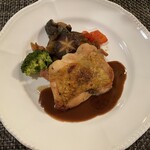 エルブルズ - メインは鶏肉