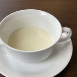 LA BASE de CERCLE - 白ニンジンのスープ