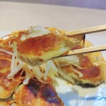 むつ菊 - 『餃子 中（15コ）（900円税込）』