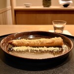 感情 - ロワールホワイトアスパラフリットに自家製唐墨