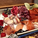 atelier HANADA - マーブル模様が美しいマカロン