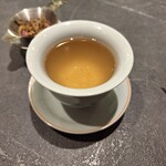 atelier HANADA - 白茶　銀針　薔薇