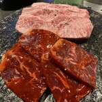 焼肉うし - お肉　カルビ&ハラミ