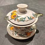 atelier HANADA - 茶器は神戸の南京町で購入しているそう。