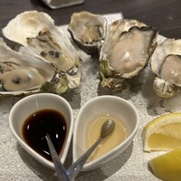 四ツ橋・新町 牡蠣と肉たらしビストロAKIRA - 
