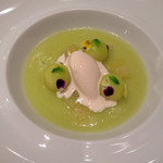 ア・ニュ ルトゥルヴェ・ヴー - メロンスープ