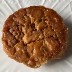 エシレ・パティスリー オ ブール - フィユタージュ サンボリック　２個入 1,188円