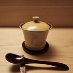 日本橋蛎殻町 すぎた - 牡蠣の茶碗蒸し