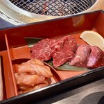 炭火焼肉 上杉 郡山店 - 