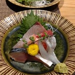 魚料理・もつ鍋  山咲き - 