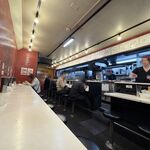 蒙古タンメン中本 - 店内の様子