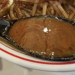 蒙古タンメン中本 - 香ばしきスープ