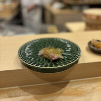 鮨うら山 栄離れ - ヒラメの昆布締め