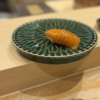 鮨うら山 栄離れ - マス
