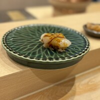 鮨うら山 栄離れ - ホタテのタレ