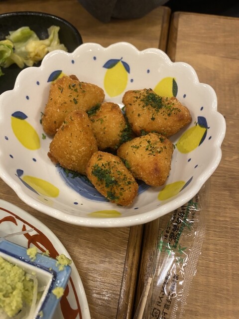 ぼんてん漁港 朝市店 - あおば通（居酒屋）の写真