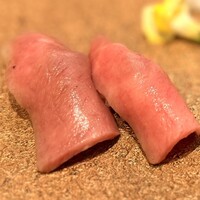 和風牛肉料理 まつもと - 炙り肉寿司が最高だった。