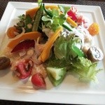 初夏の香りサラダ　新生姜と塩麹のドレッシング