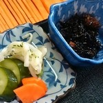 あさ美 - 小鉢と漬物