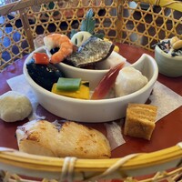 韻松亭 - 