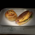 ペニーレイン - 料理写真:ガーリックポテトとBLTサンド