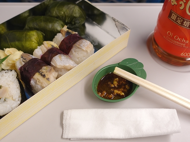 新品　さんま　ウキウキメッセージ　赤　青　2台 日本テレコム さんまのウキウキメッセージ CLOCK時計 置き時計 LED