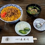 長谷川 - 親子丼￥700