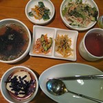 京の韓国家庭料理 ハムケ - セットの小鉢♪(*≧∀≦*)