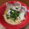 ガボる - エビ白湯ラーメン＋チャーシュー増し。海老の主張が強い濃厚スープでした。