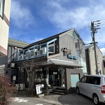 Peter's - 擁有大量停車位的熱門店家