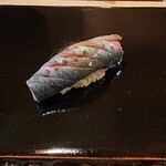287214934 - 