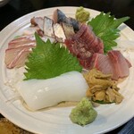 兵六 - お造り盛り合わせ