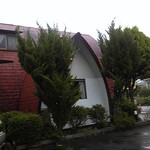 ジュゴン - 目をひく建物です