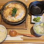 神楽坂 山せみ - カツ鍋とお蕎麦のセット　2200円