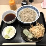 和そば - かき揚げの冷たい蕎麦