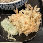 和そば - かき揚げは温かい