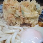 加賀 - かきあげは重量級だ