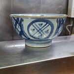 加賀 - 大盛りの丼