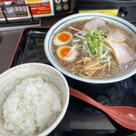 愛と情熱のらーめん屋 皐月亭 - 