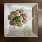 崎陽軒 横浜駅中央店 - 蒸す前