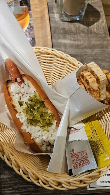 FRESHNESS BURGER Azabu Juban Ten