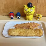 つるまる - かにかま天&いか天  ※長い方が、いか天